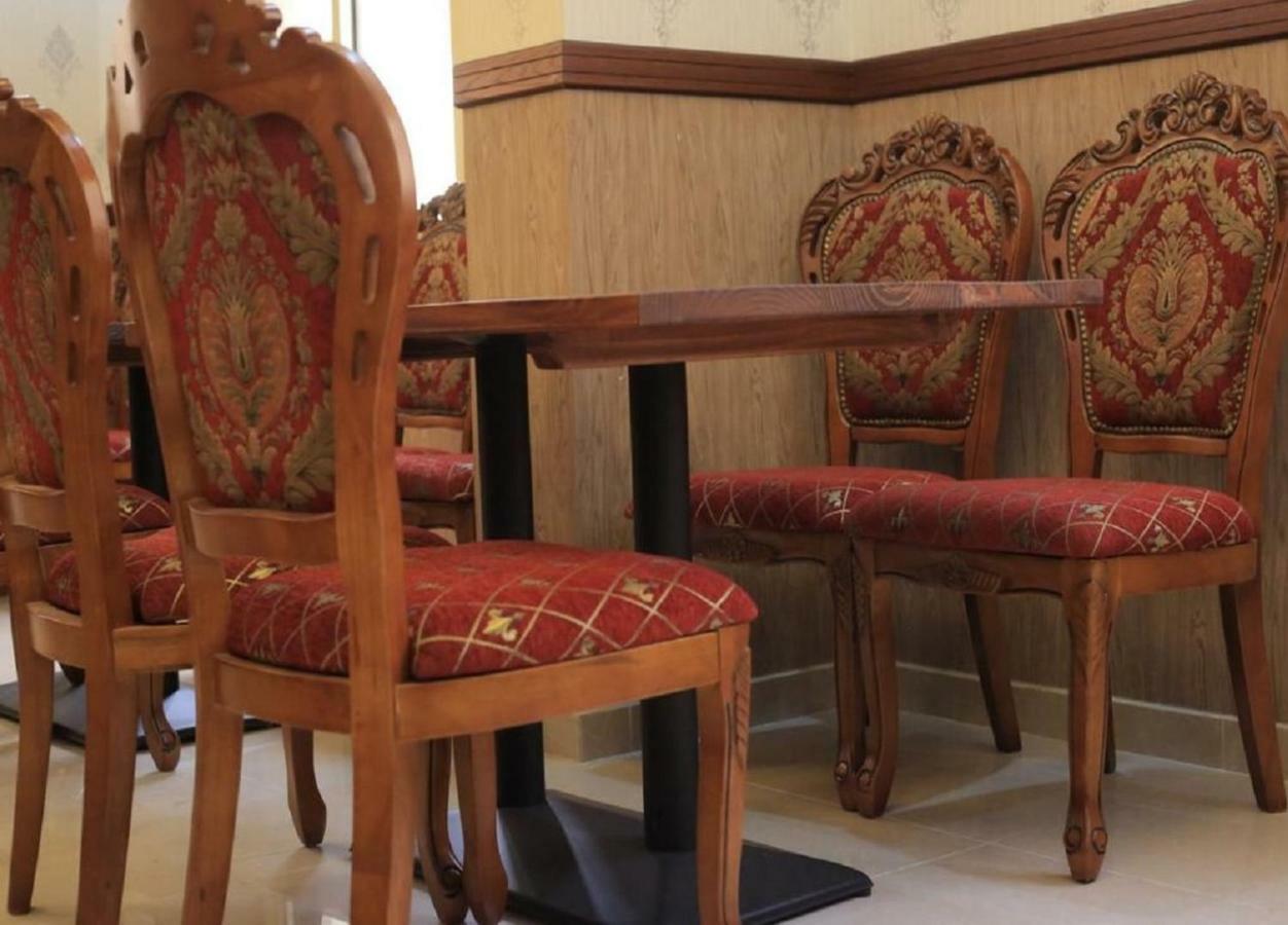 The 40Th Pearl Hotel Suites Jiddah Esterno foto