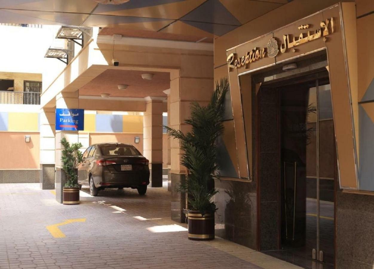 The 40Th Pearl Hotel Suites Jiddah Esterno foto