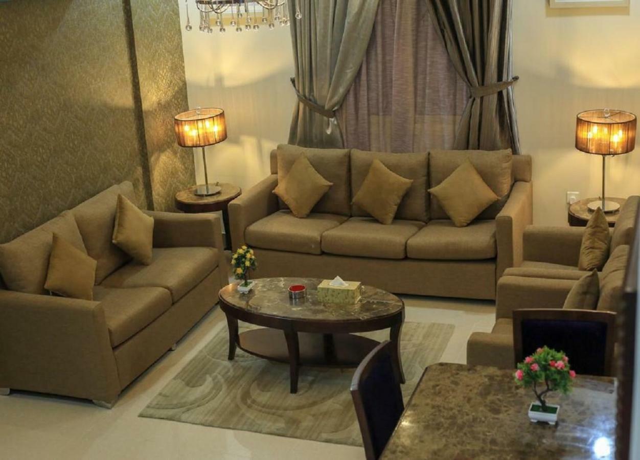The 40Th Pearl Hotel Suites Jiddah Esterno foto